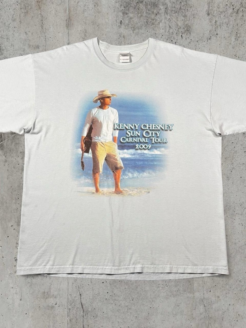 2009 Kenny Chesney Sun City Carnival Tour T-Shirt XL Light Blue Gildan Country